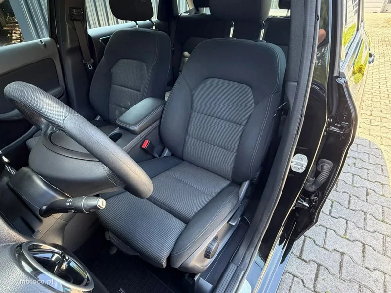 Mercedes-Benz Klasa B W246 B 180 11