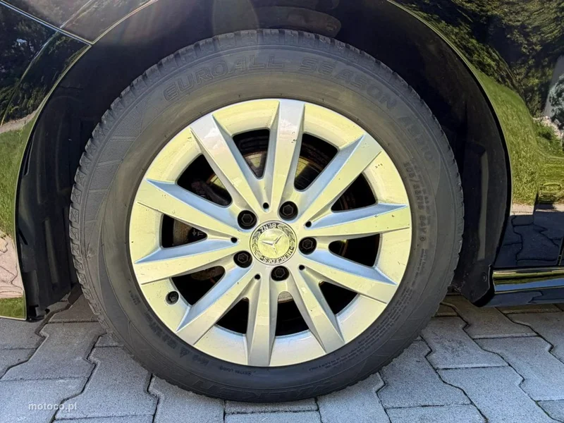 Mercedes-Benz Klasa B W246 B 180 39