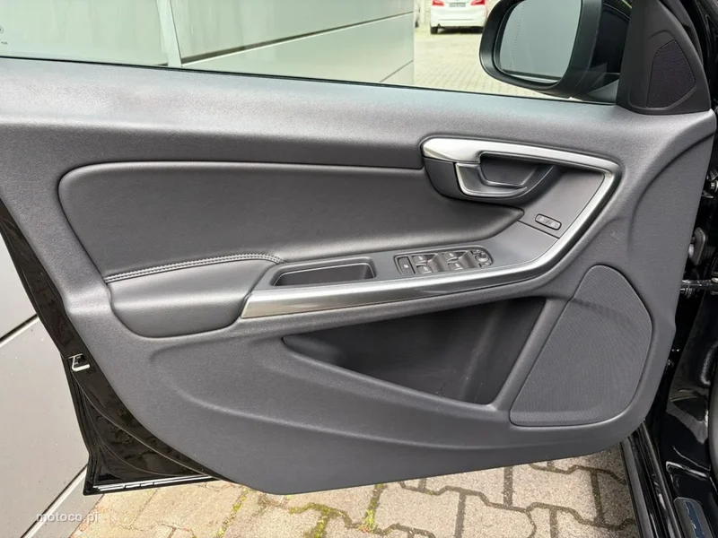 Volvo V60 18