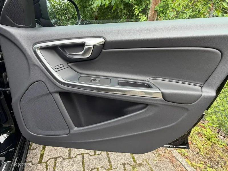 Volvo V60 22