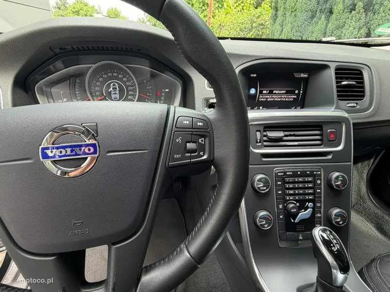 Volvo V60 27