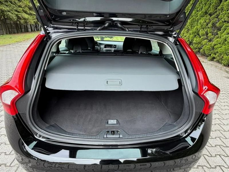 Volvo V60 34