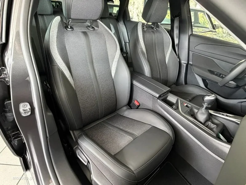 Peugeot 308 17