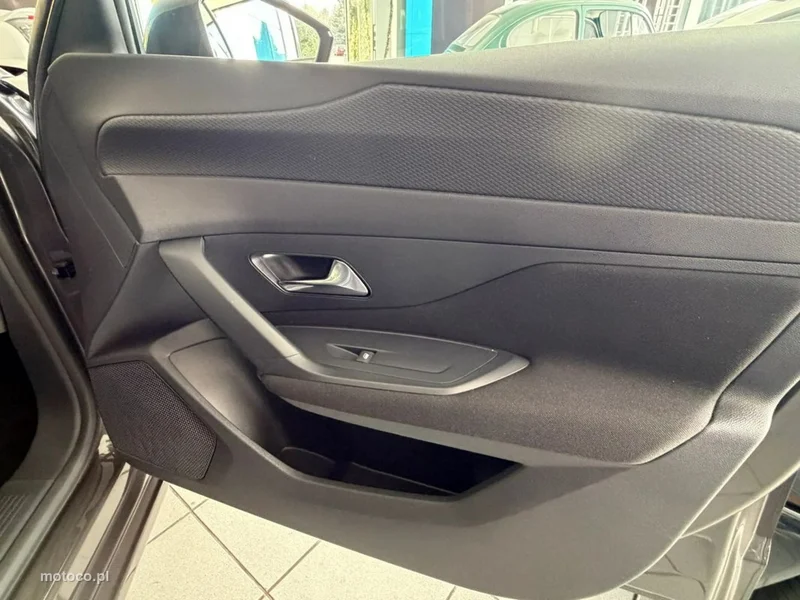 Peugeot 308 21