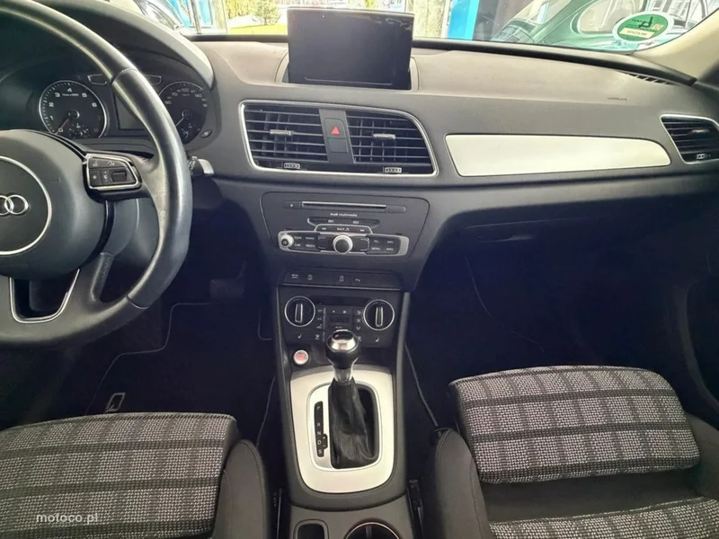Audi Q3 8U 26