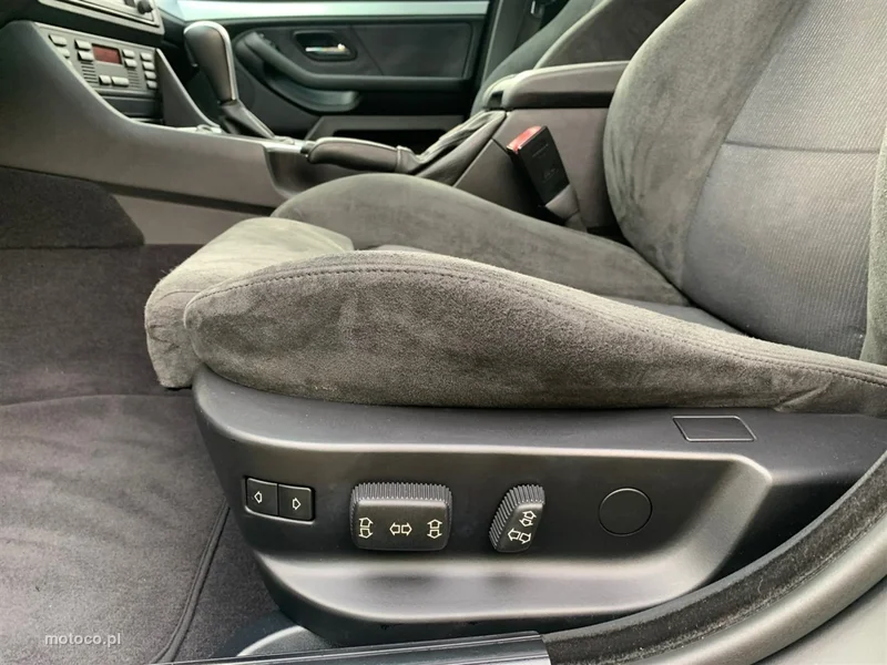 BMW Seria 5 E39 525 18