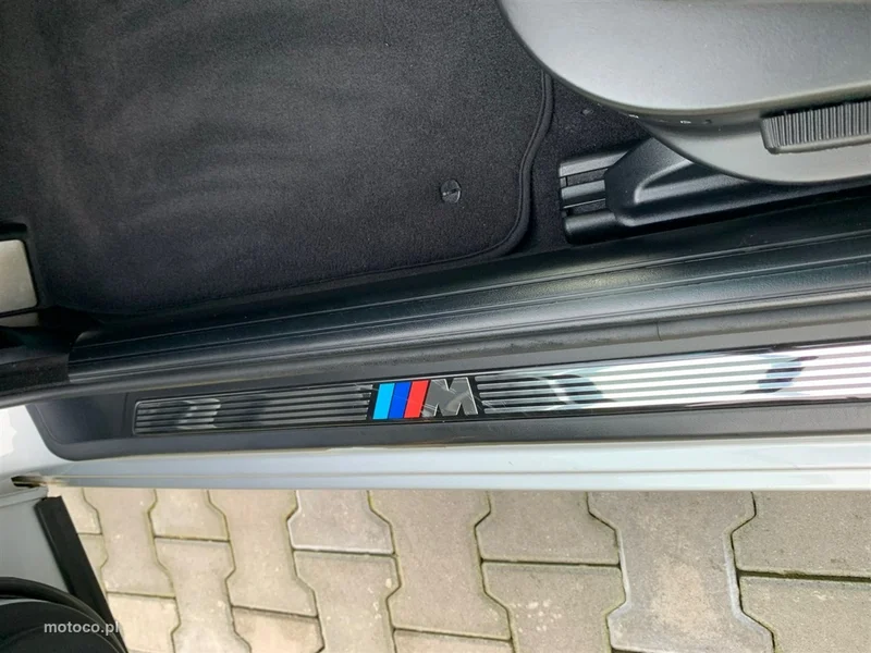 BMW Seria 5 E39 525 19