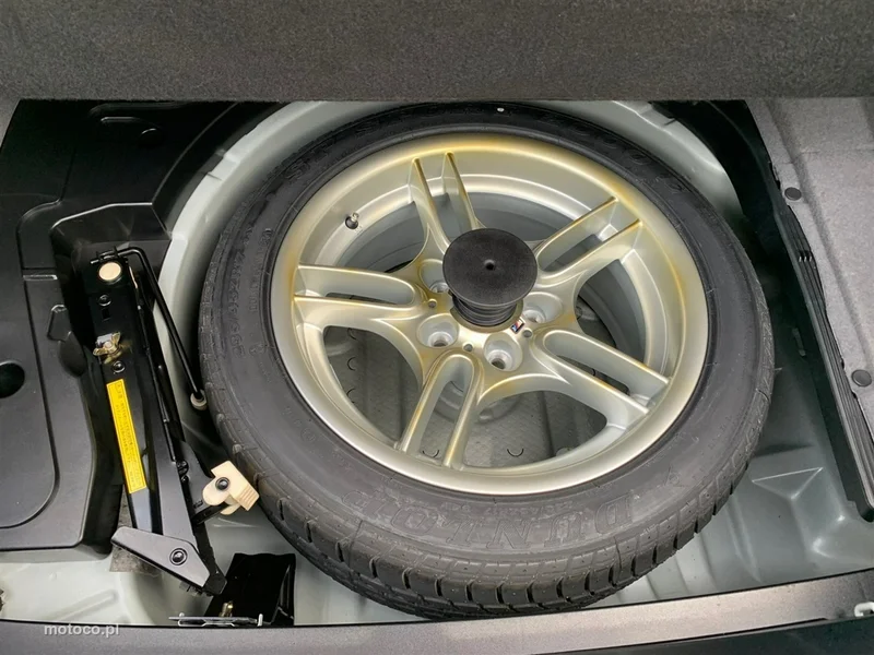 BMW Seria 5 E39 525 38