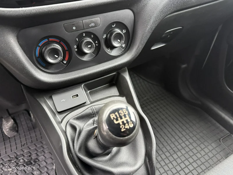 Fiat Doblo 10