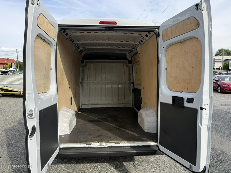 Peugeot Boxer 9
