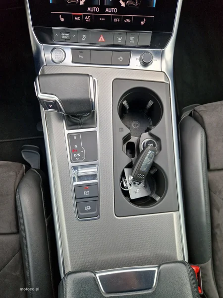 Audi A6 C8 22