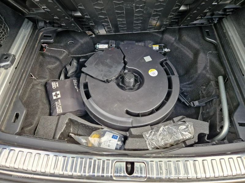Audi A6 C8 32