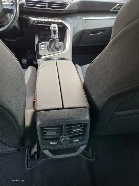 Peugeot 3008 18