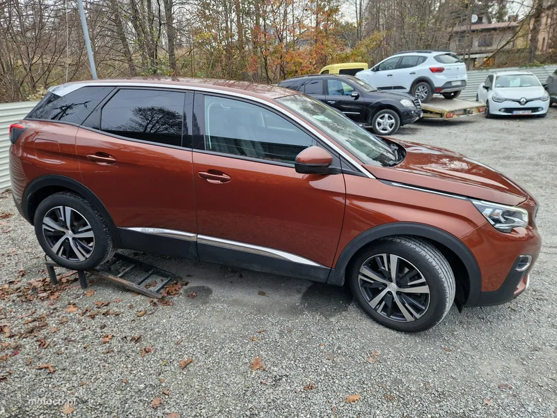 Peugeot 3008 5