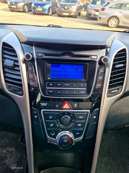 Hyundai i30 16