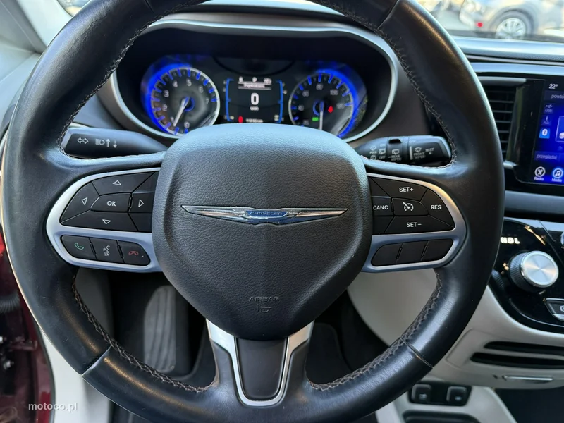 Chrysler Pacifica 20