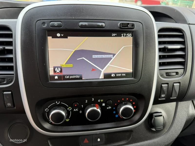 Renault Trafic III 19