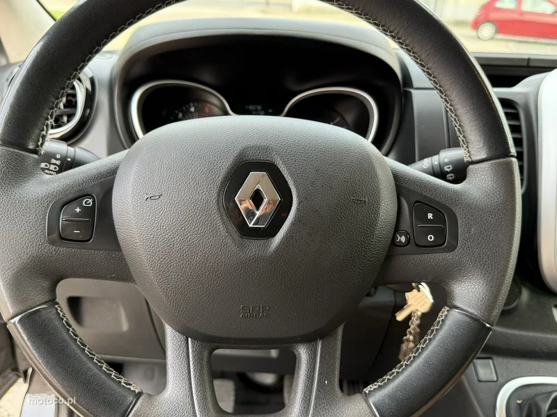 Renault Trafic III 22