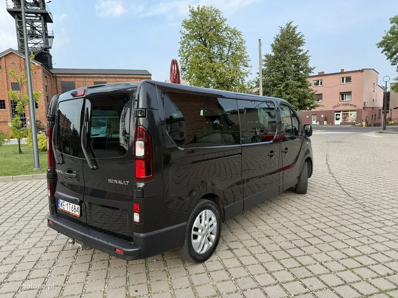 Renault Trafic III 4