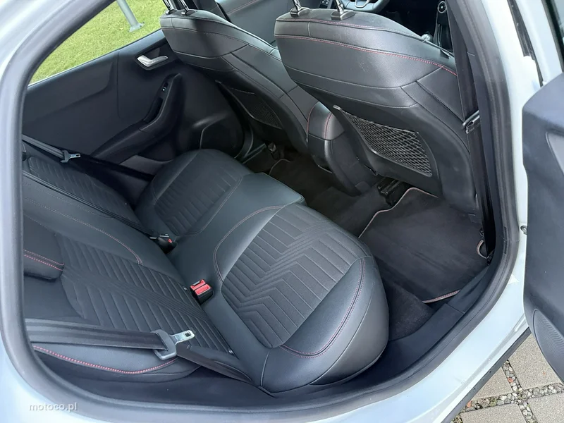 Ford Puma II 36