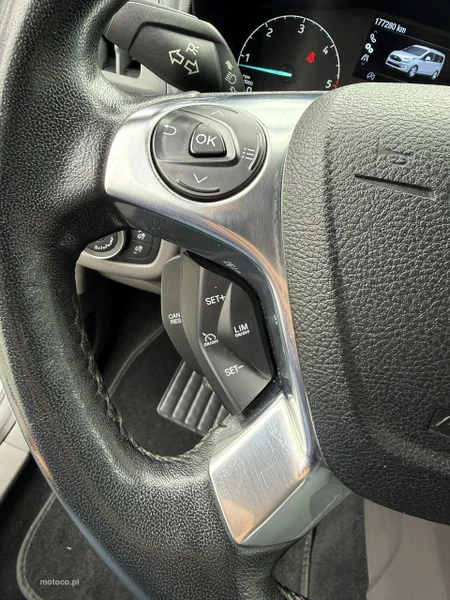 Ford Transit Connect 25