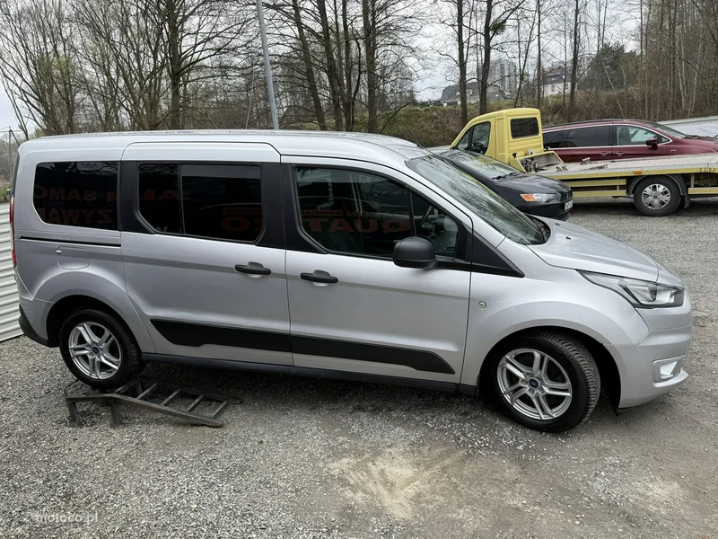 Ford Transit Connect 6