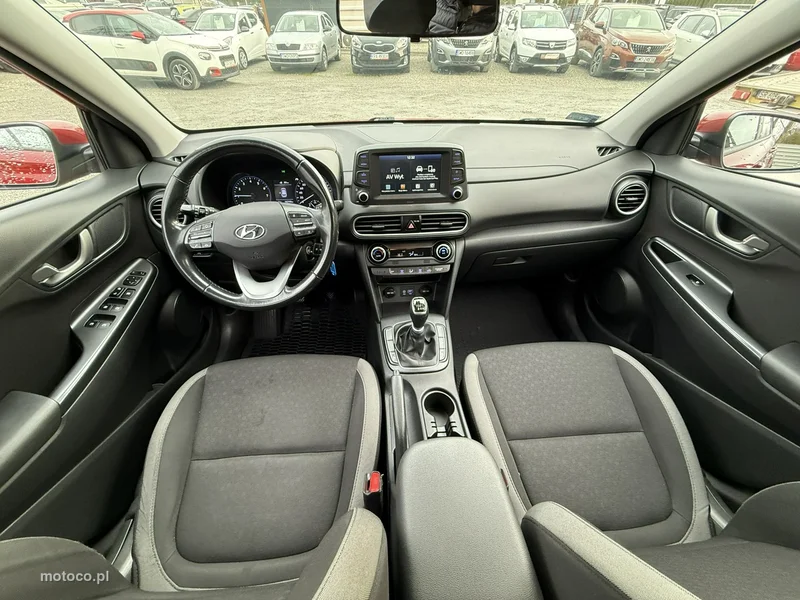 Hyundai KONA 14