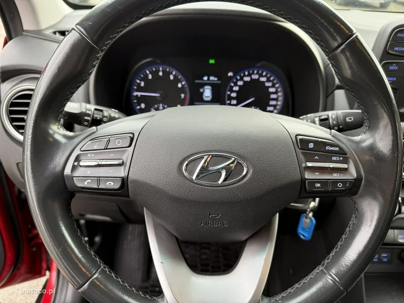 Hyundai KONA 19