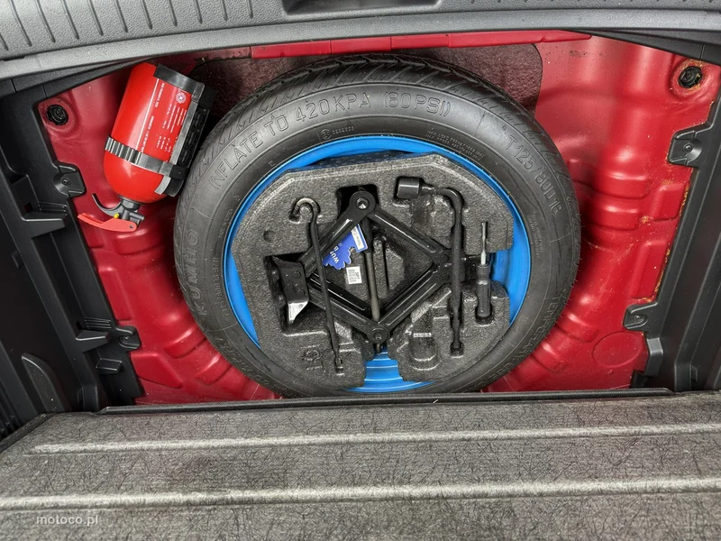Hyundai KONA 31