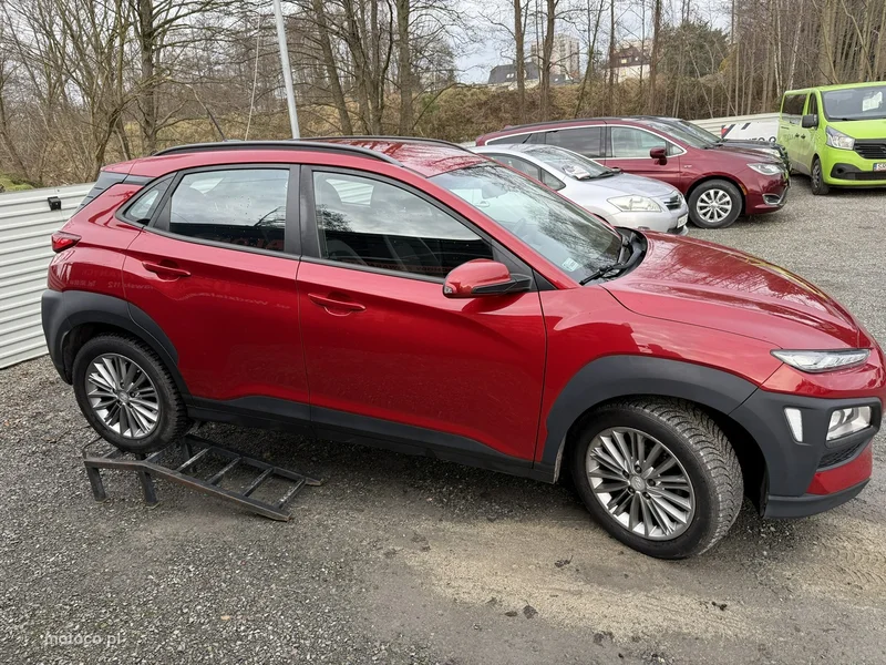 Hyundai KONA 5