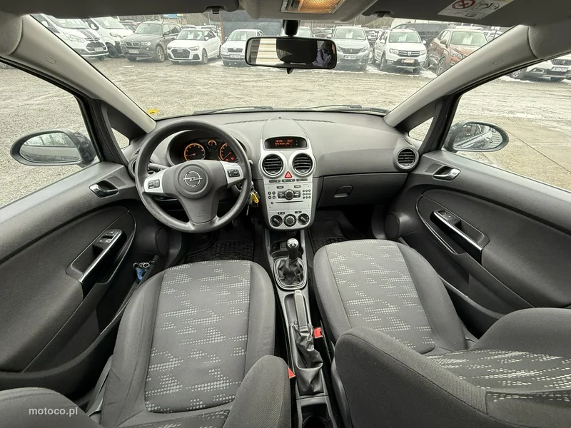 Opel Corsa D 12