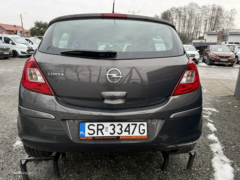 Opel Corsa D 6