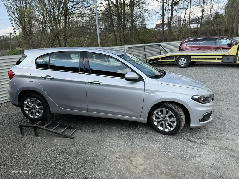 Fiat Tipo 8