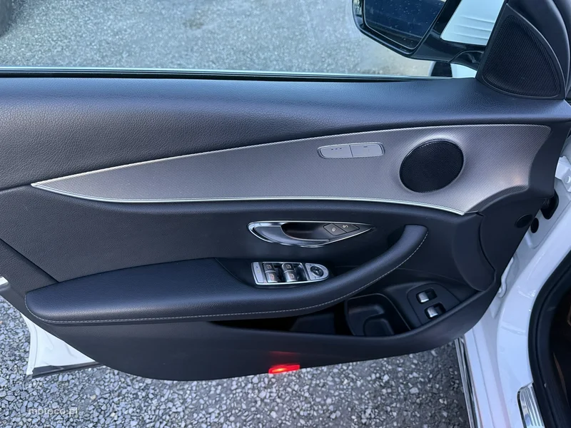 Mercedes-Benz Klasa E W213 E 200 10