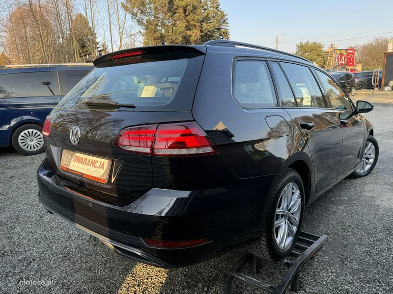 Volkswagen Golf VII 5