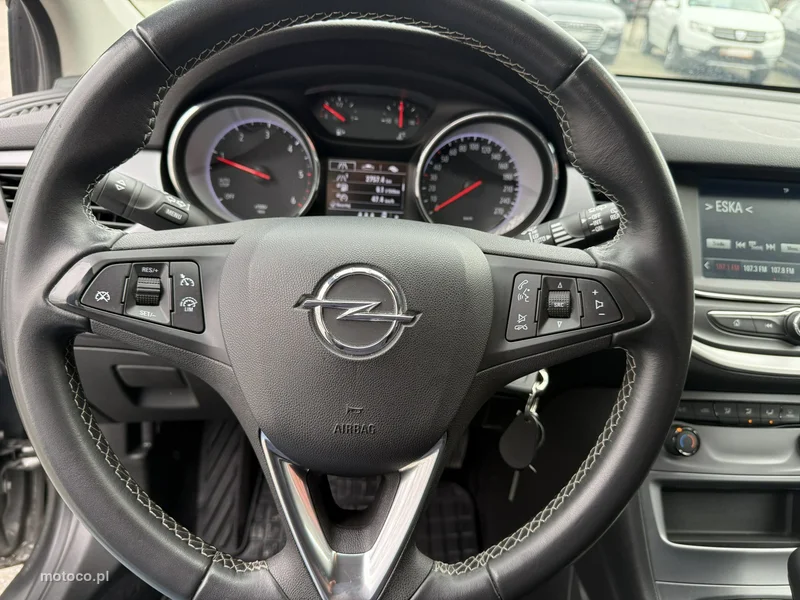 Opel Astra K 18
