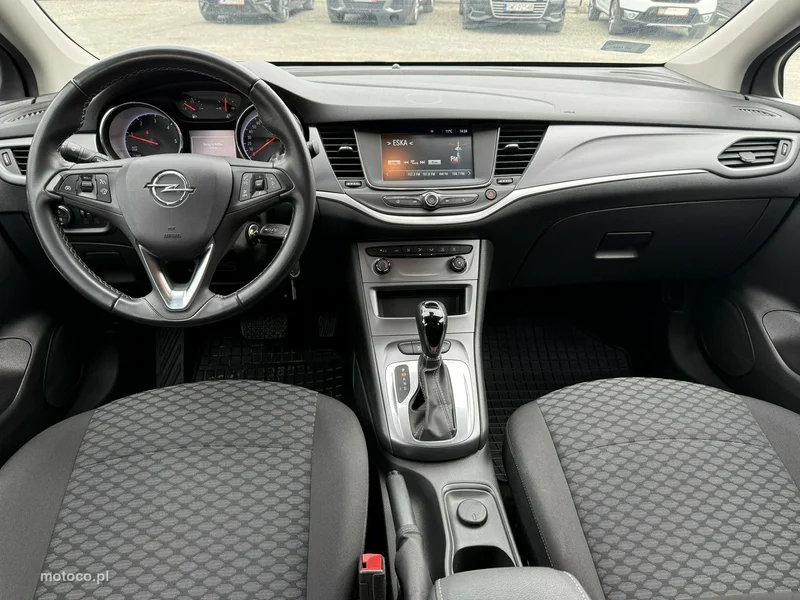 Opel Astra K 19