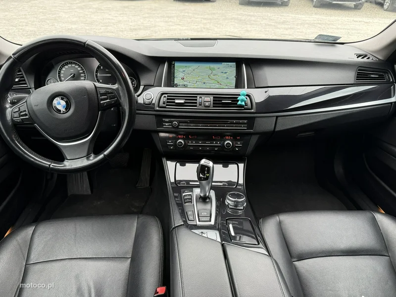 BMW Seria 5 F10 525 13
