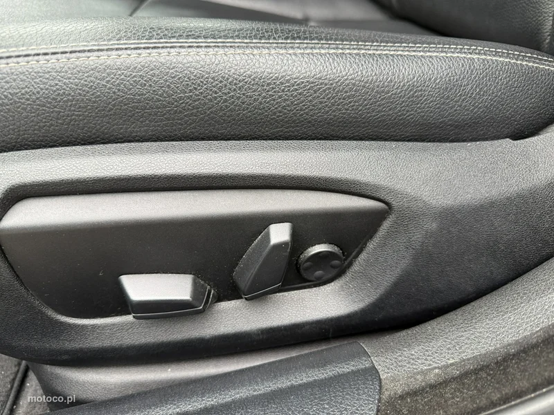 BMW Seria 5 F10 525 17