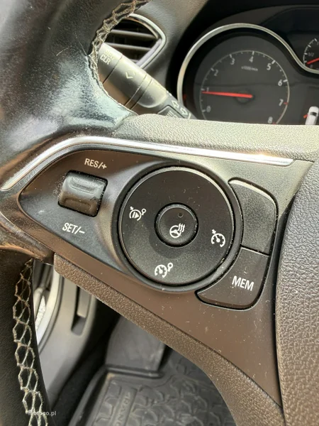 Opel Grandland X 32
