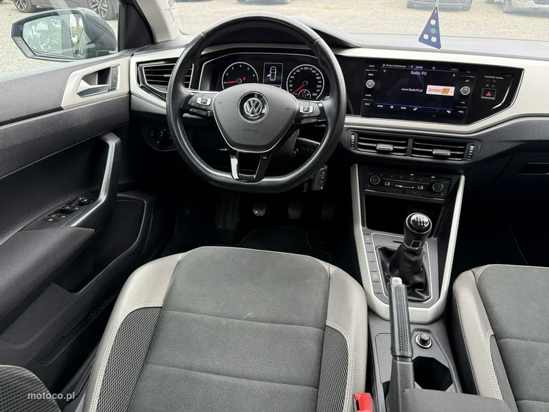 Volkswagen Polo VI AW 18