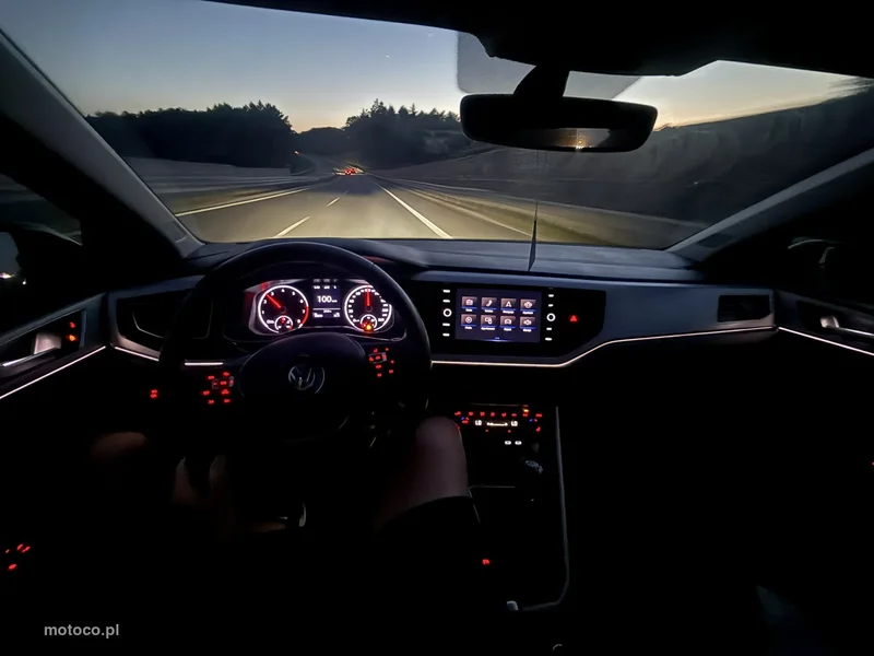 Volkswagen Polo VI AW 7