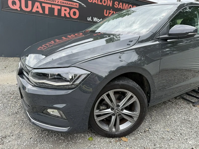 Volkswagen Polo VI AW 10