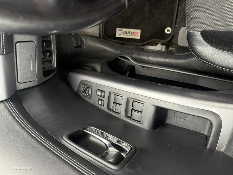Mitsubishi Outlander 17