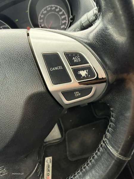 Mitsubishi Outlander 19
