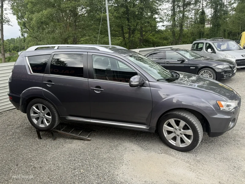 Mitsubishi Outlander 5