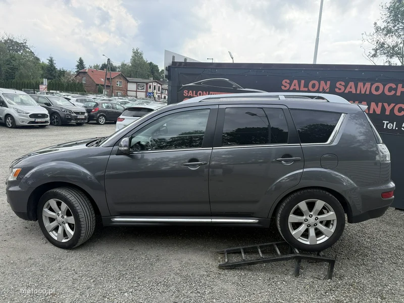 Mitsubishi Outlander 9