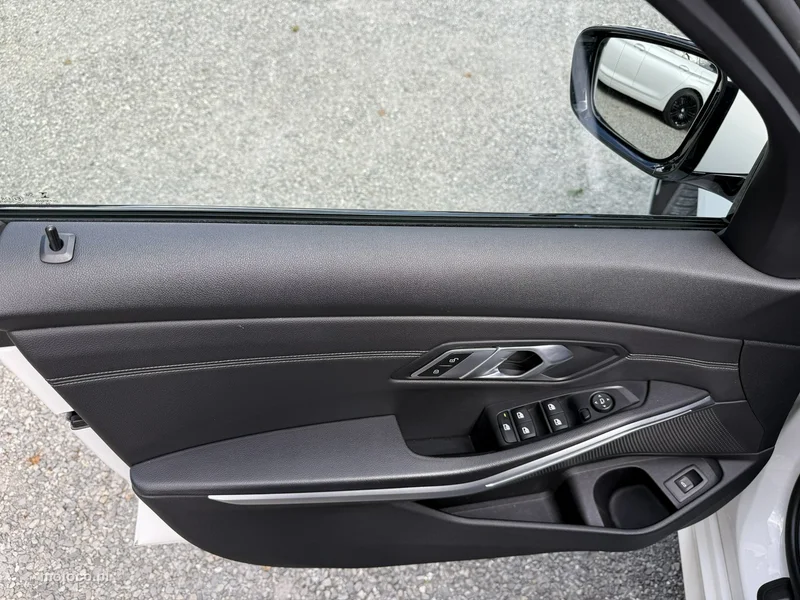 BMW Seria 3 G20 318 13
