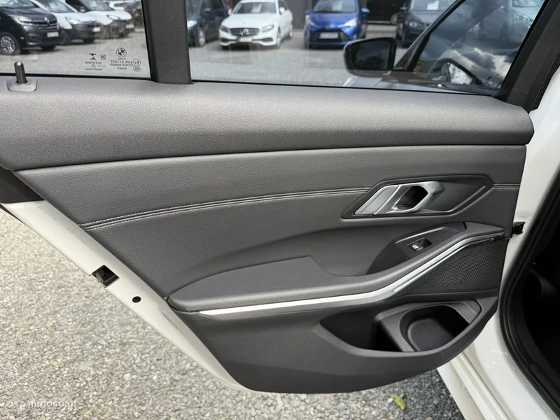 BMW Seria 3 G20 318 22
