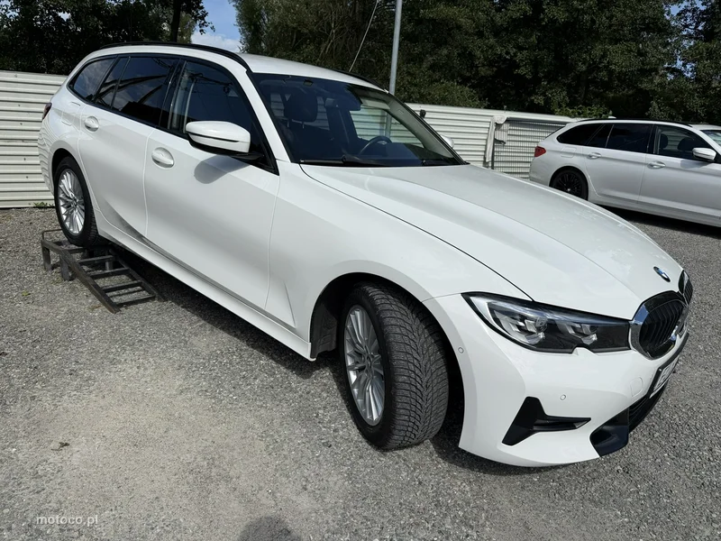BMW Seria 3 G20 318 5